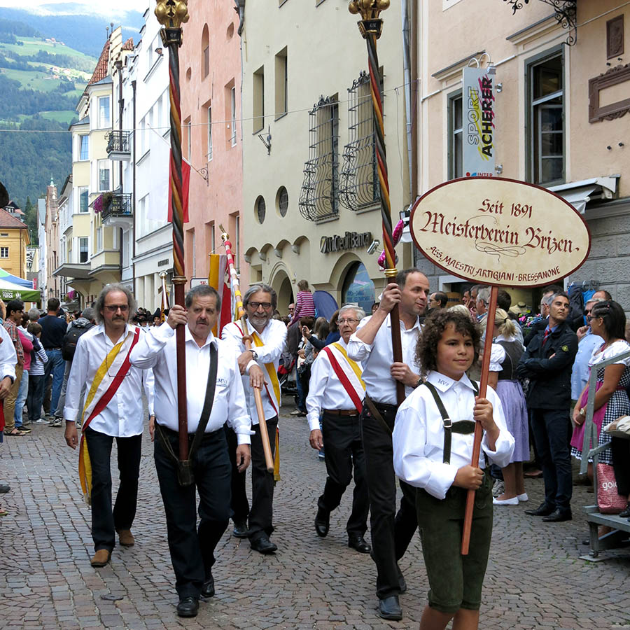 Meisterverein Brixen - Umzug